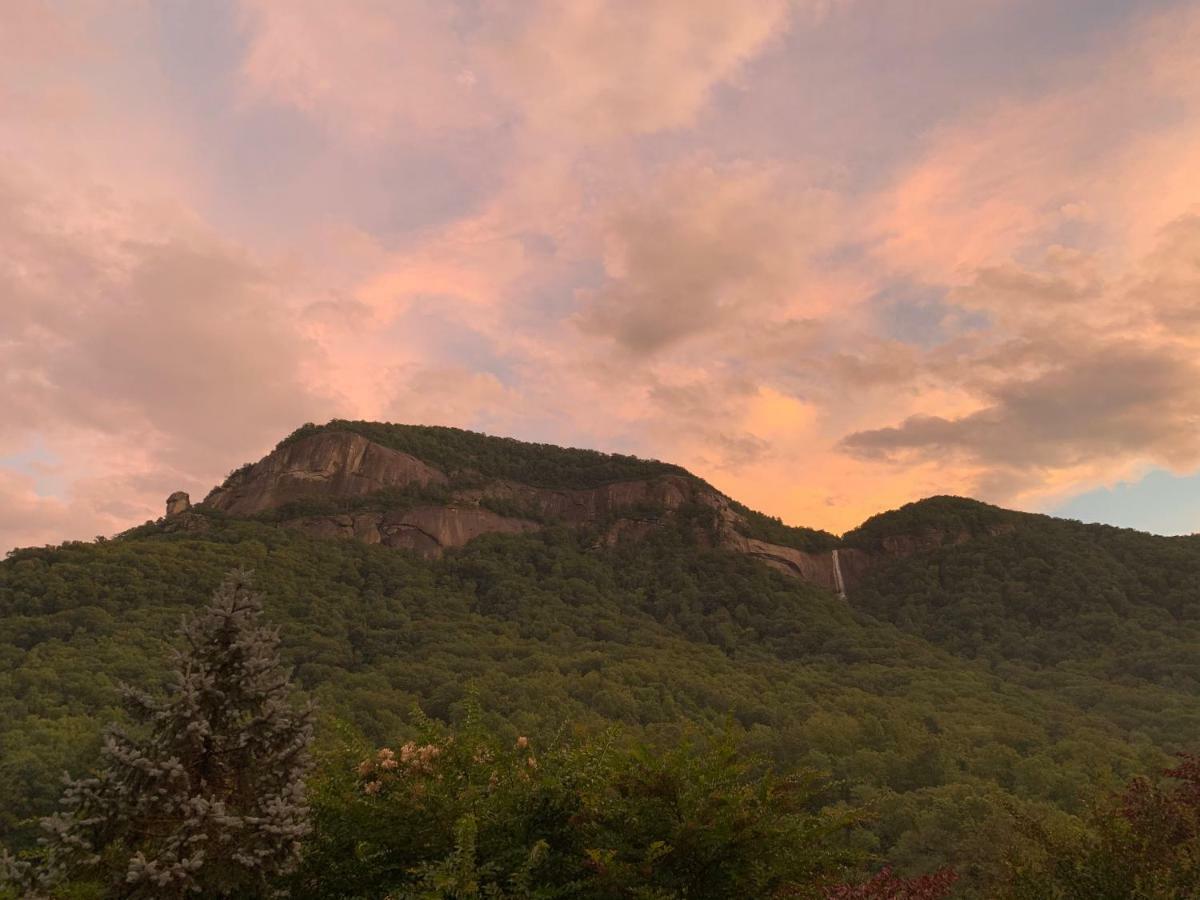 فندق Chimney Rock Manor المظهر الخارجي الصورة